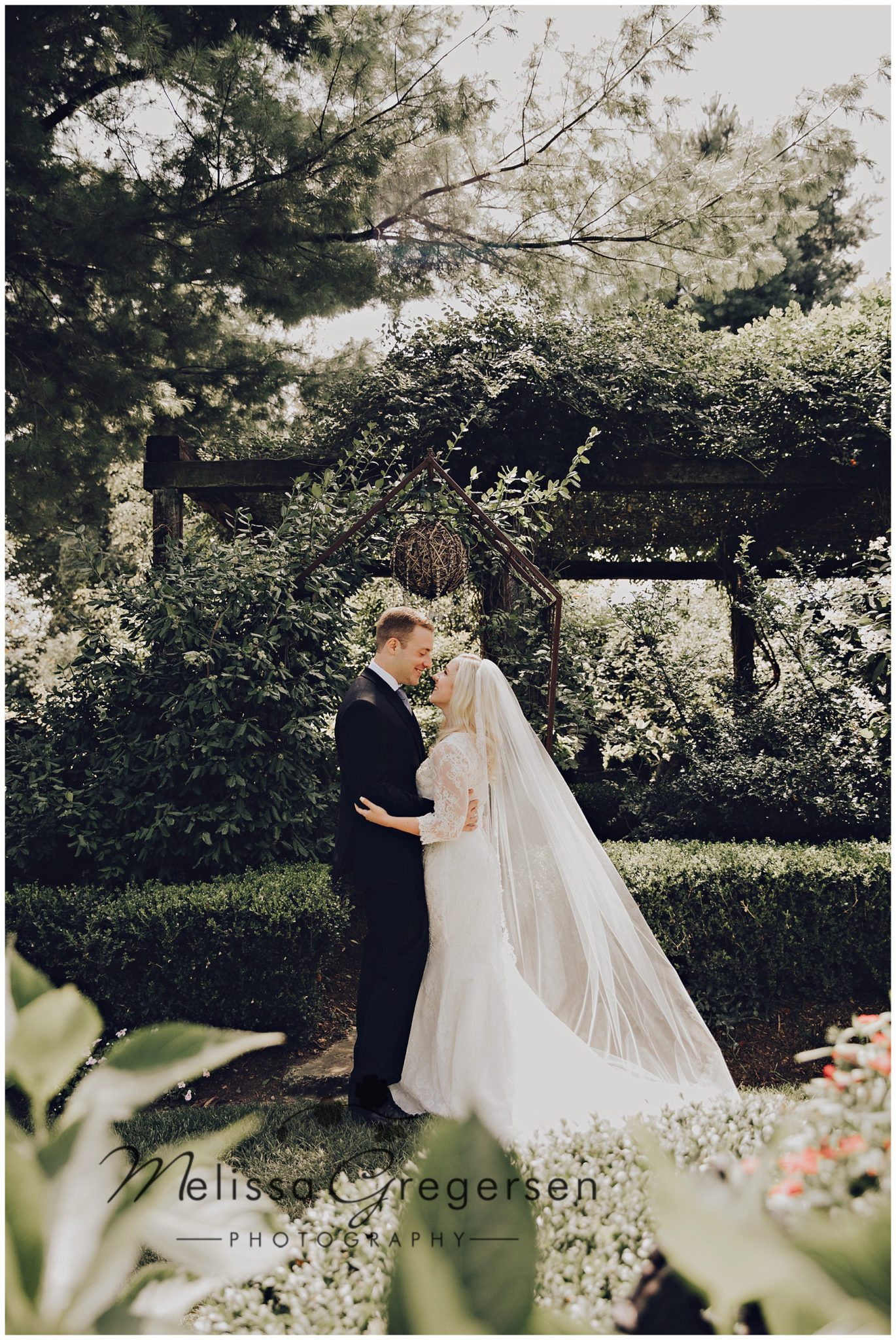 Shelby and Tyler :: Southwest Michigan Wedding Gregersen Photography