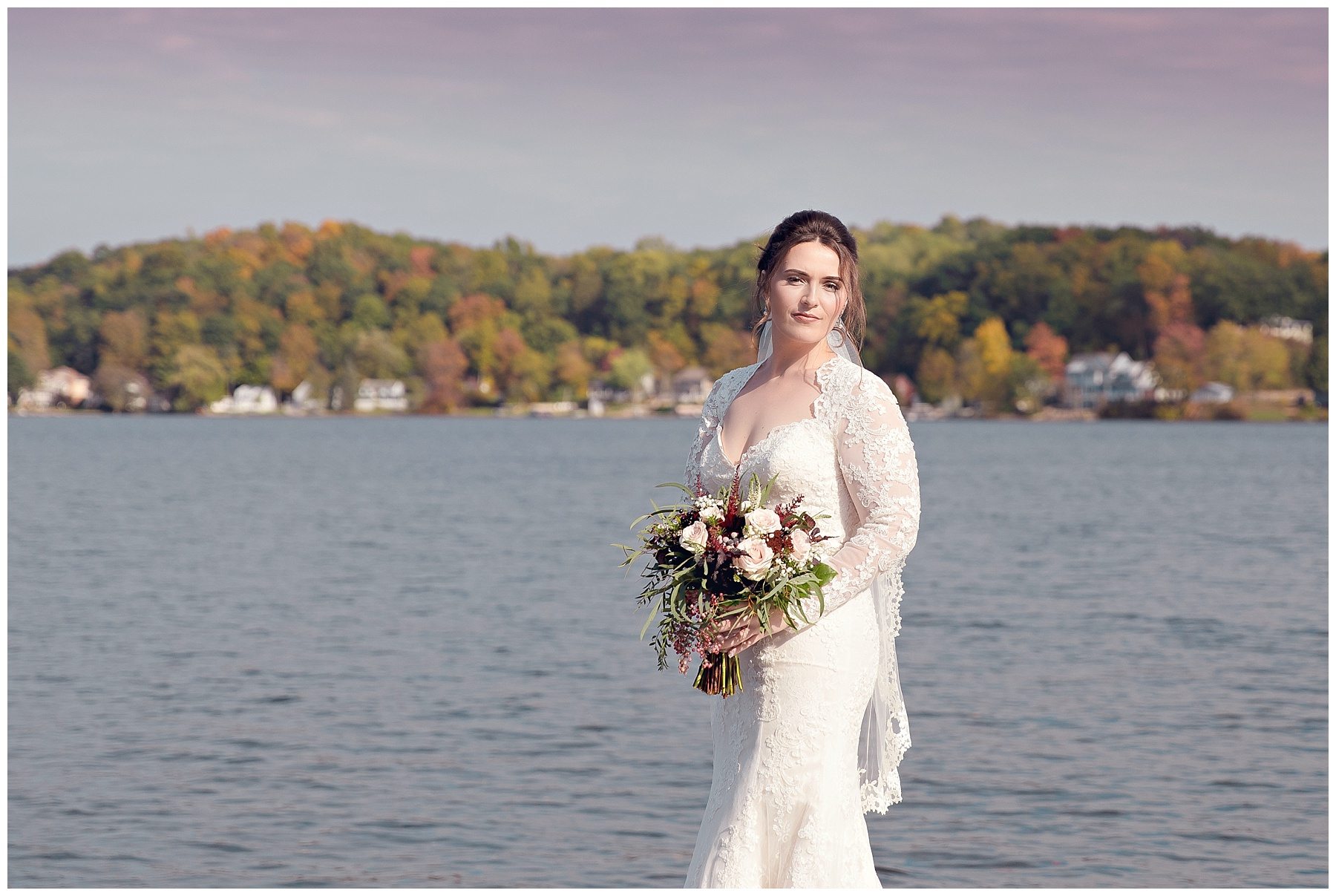 Fall wedding at Bay Pointe Inn on Gun Lake photographed by Melissa Gregersen Photography